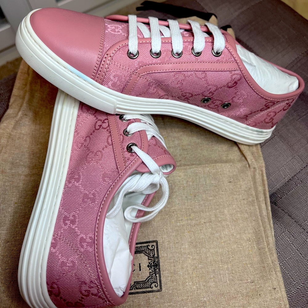 Pink Gucci Gg monogram canvas sneakers